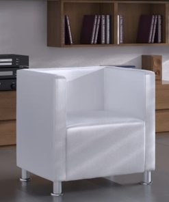 Kockasta fotelja od umjetne kože bijela